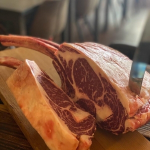 tomahawk steak is de ribstuk van een koe