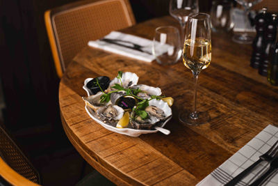 Oesters eten in Mariastraat 4 Utrecht beste restaurant voor Oesters